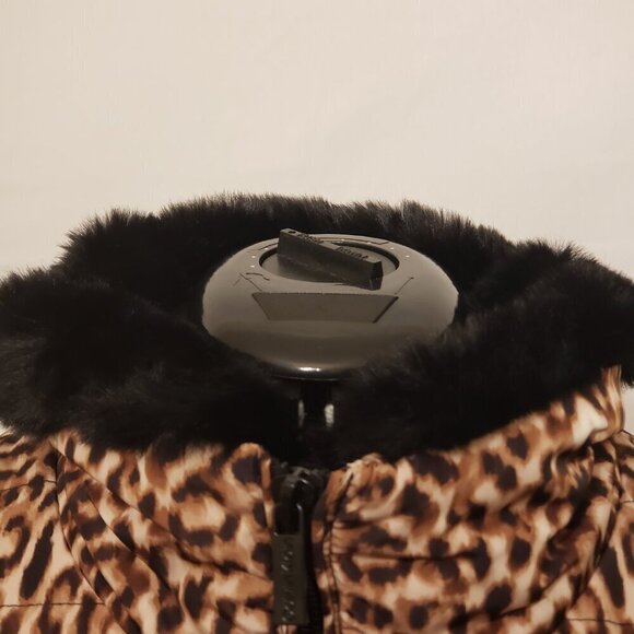 Calvin Klein Women's Leopard/Animal Print Puffer Jacket w/Faux Fur Collar, SZ 1X - Picture 3 of 12